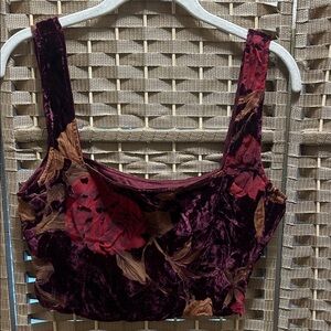 Lulu's Velvet Floral Crop Top in Burgundy and Brown